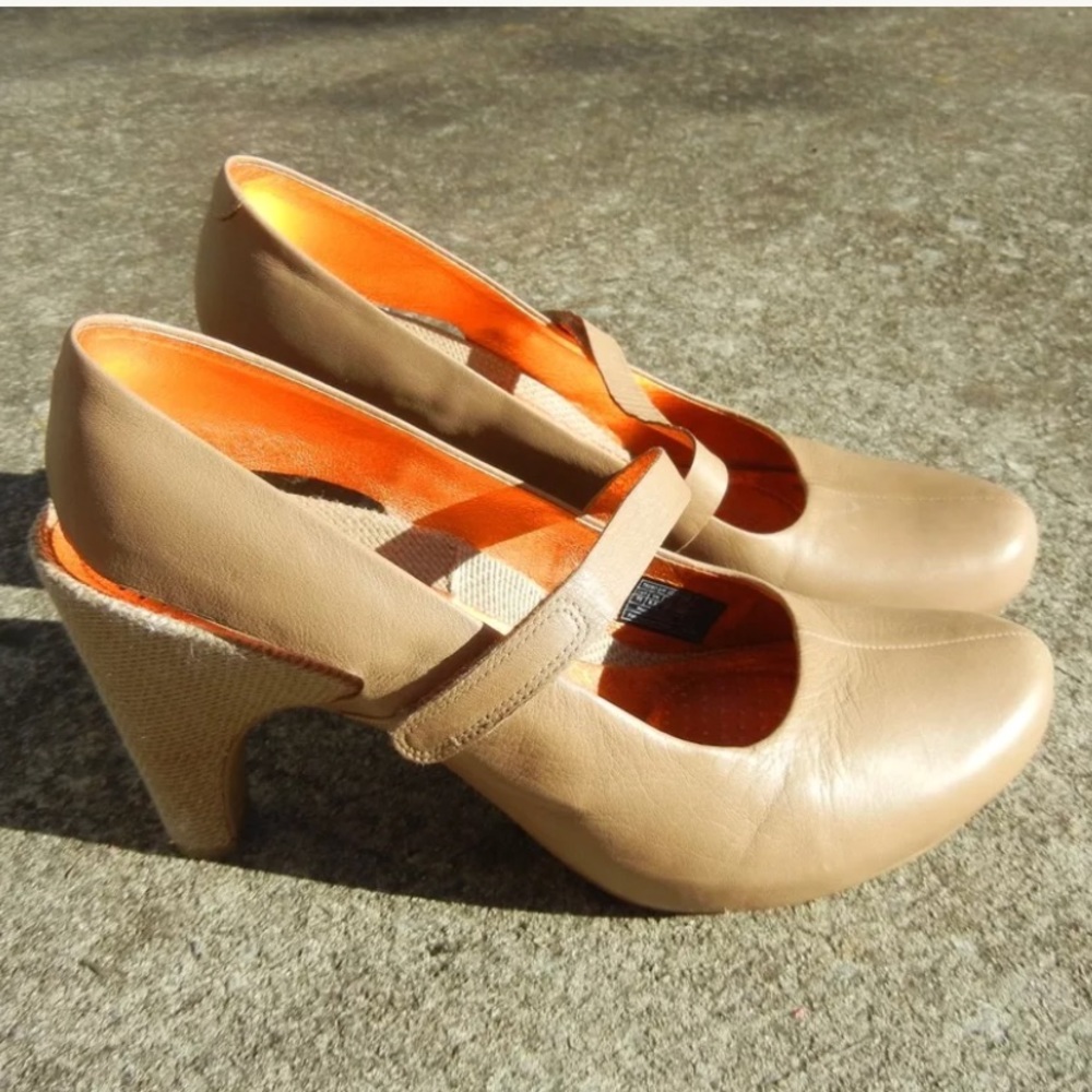 Tsubo Nude Leather Slingback Mary Jane Platform 11